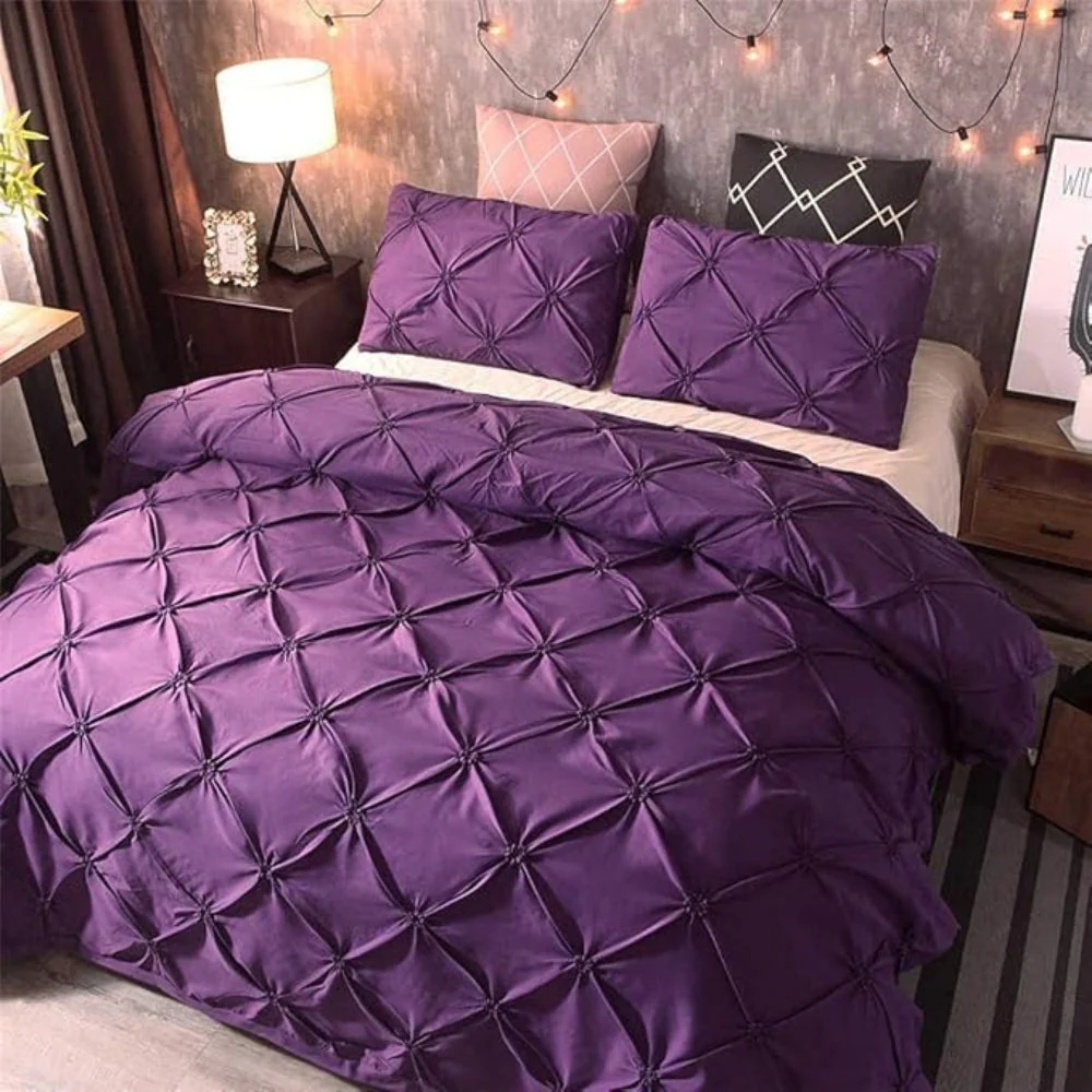 Amore Luxury Pinch Pleat Duvet Cover Set - Image 5