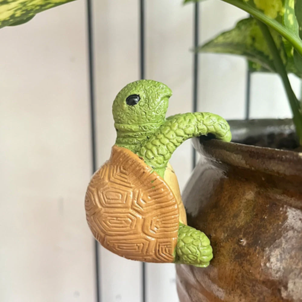 Arden Hanging Turtle Resin Pot Ornament - Image 2