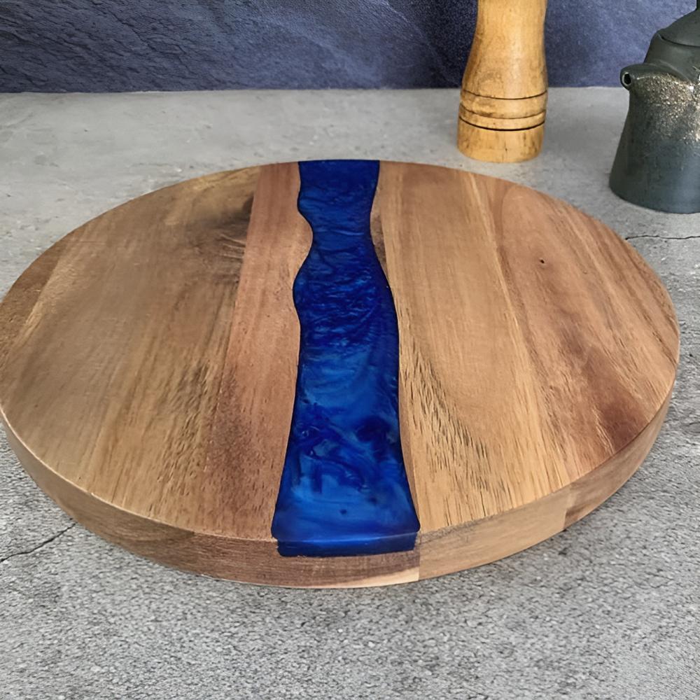 Artisan Epoxy Round Wood Chopping Board - Image 3