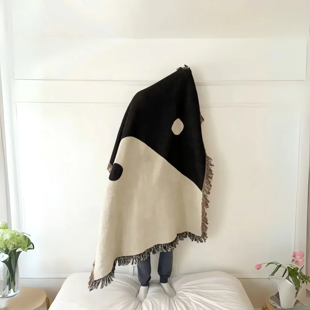 Artistic Yin Yang Tapestry Throw Blanket - Image 4