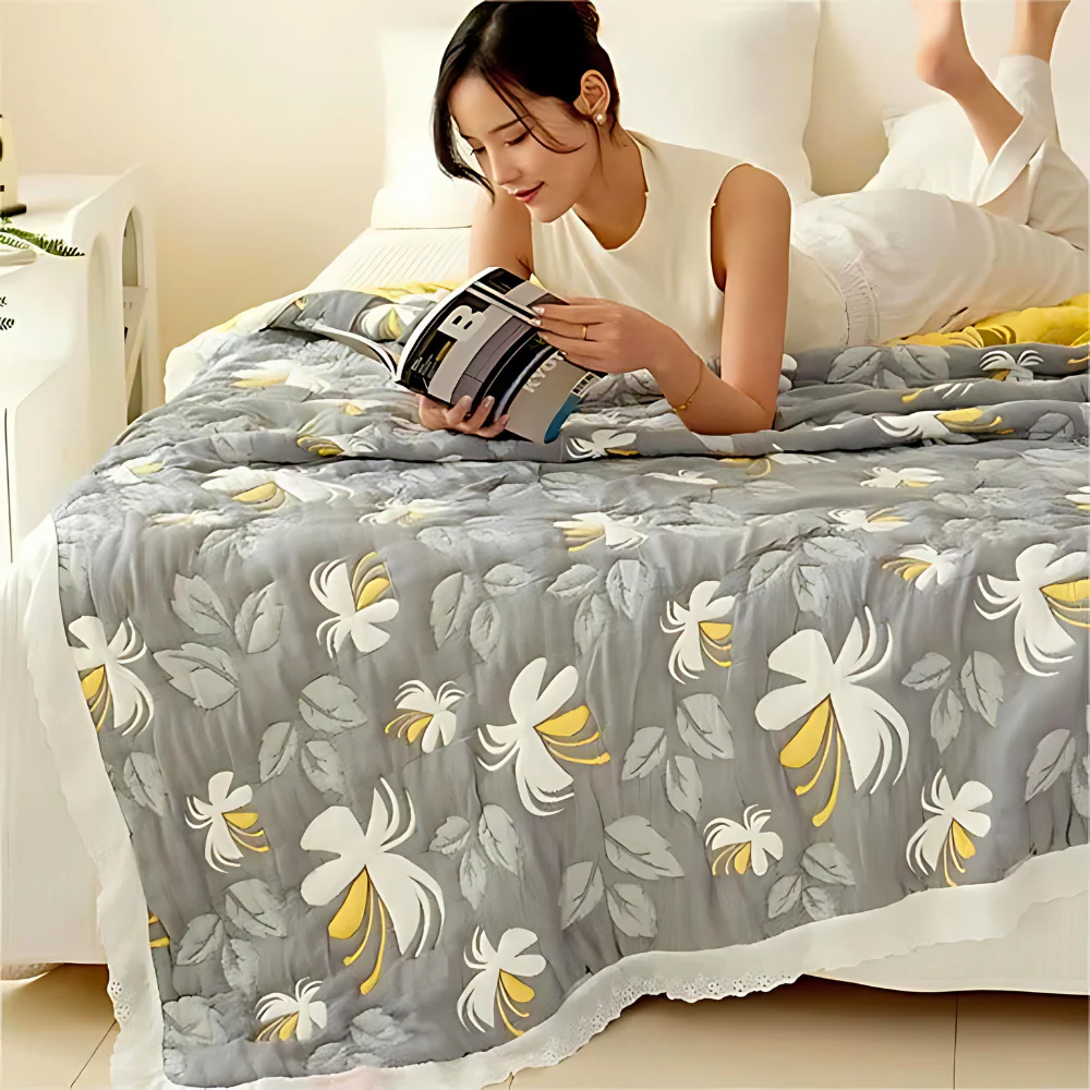 Elegant Floral Summer Blanket - Image 3