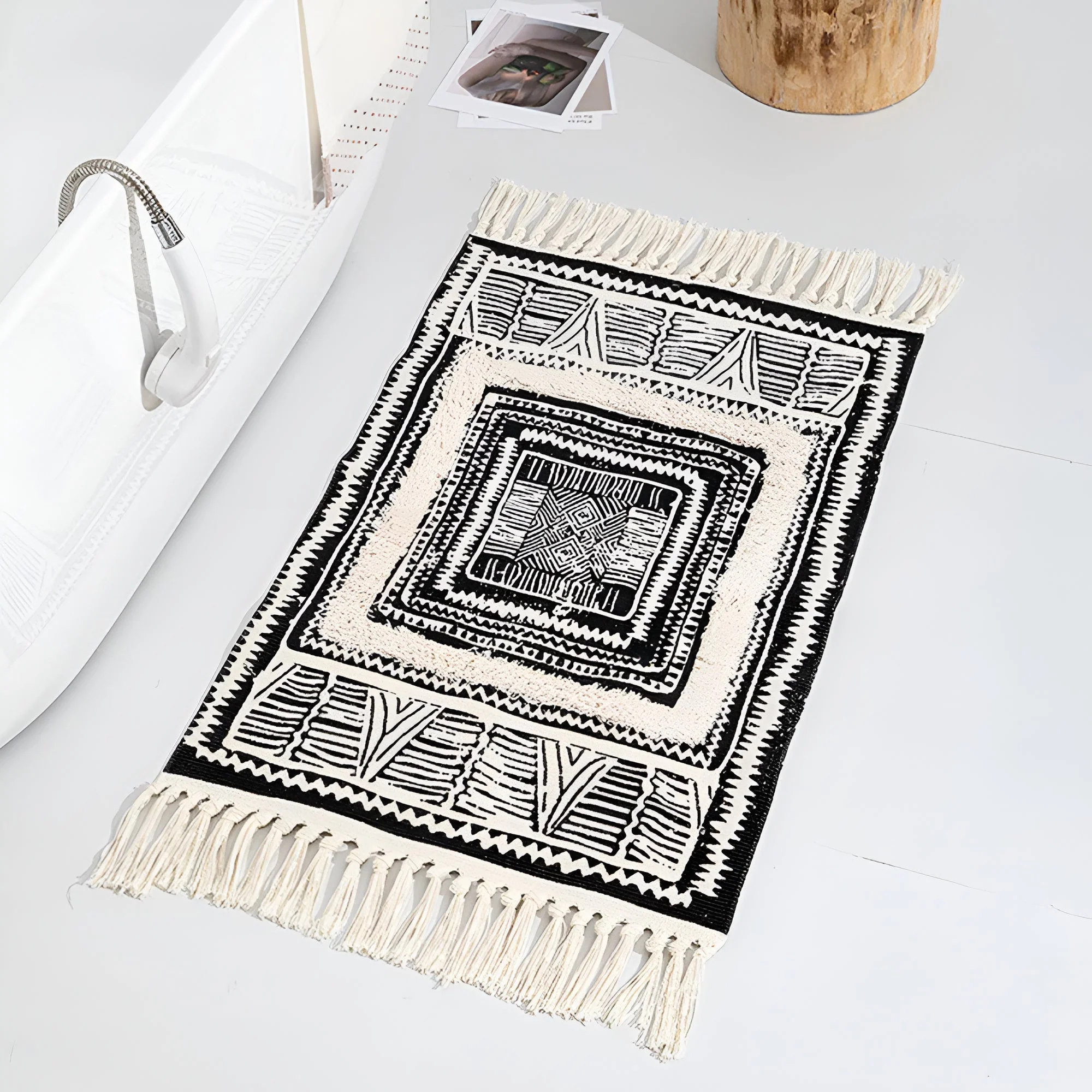 Black and White Geometric Tassel Floor Mat - Image 3