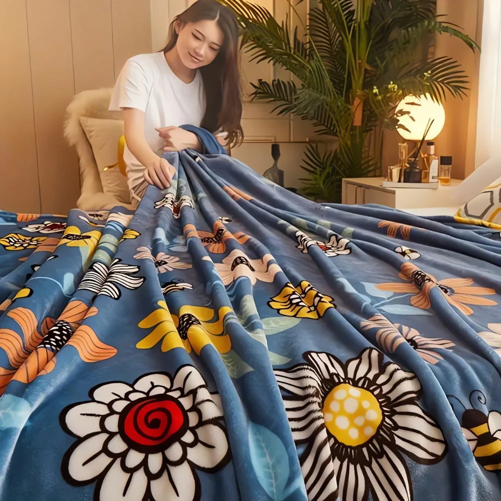 Bloombee Retro Floral Soft Blanket - Image 2
