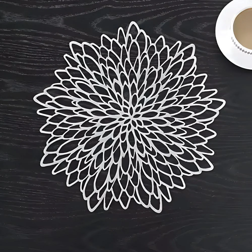 Chrysanthemum Charm Placemat - Image 8