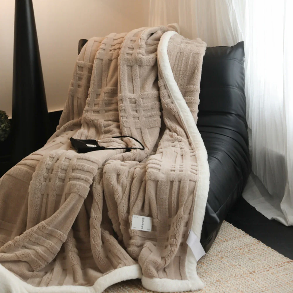 Cosmo Fluffy Winter Three-Dimensional Warm Blanket - Image 9