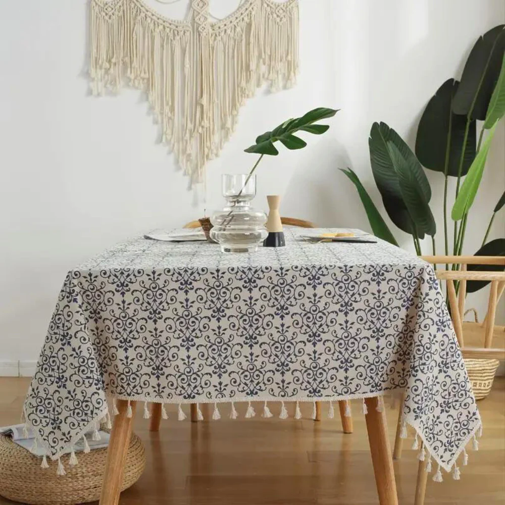 Cottage Chic Patterned Tablecloth - Image 5