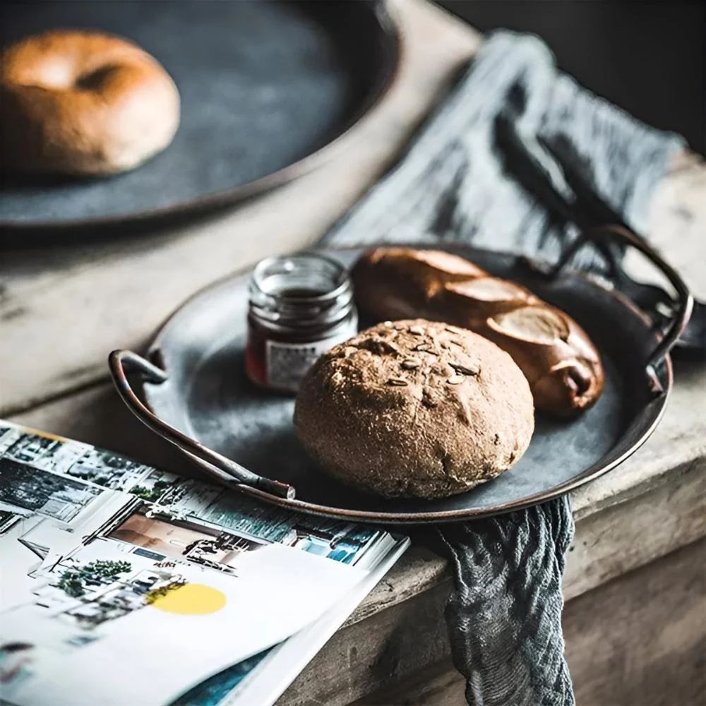 Retro Round Metal Dinner Serving Trays - Image 9