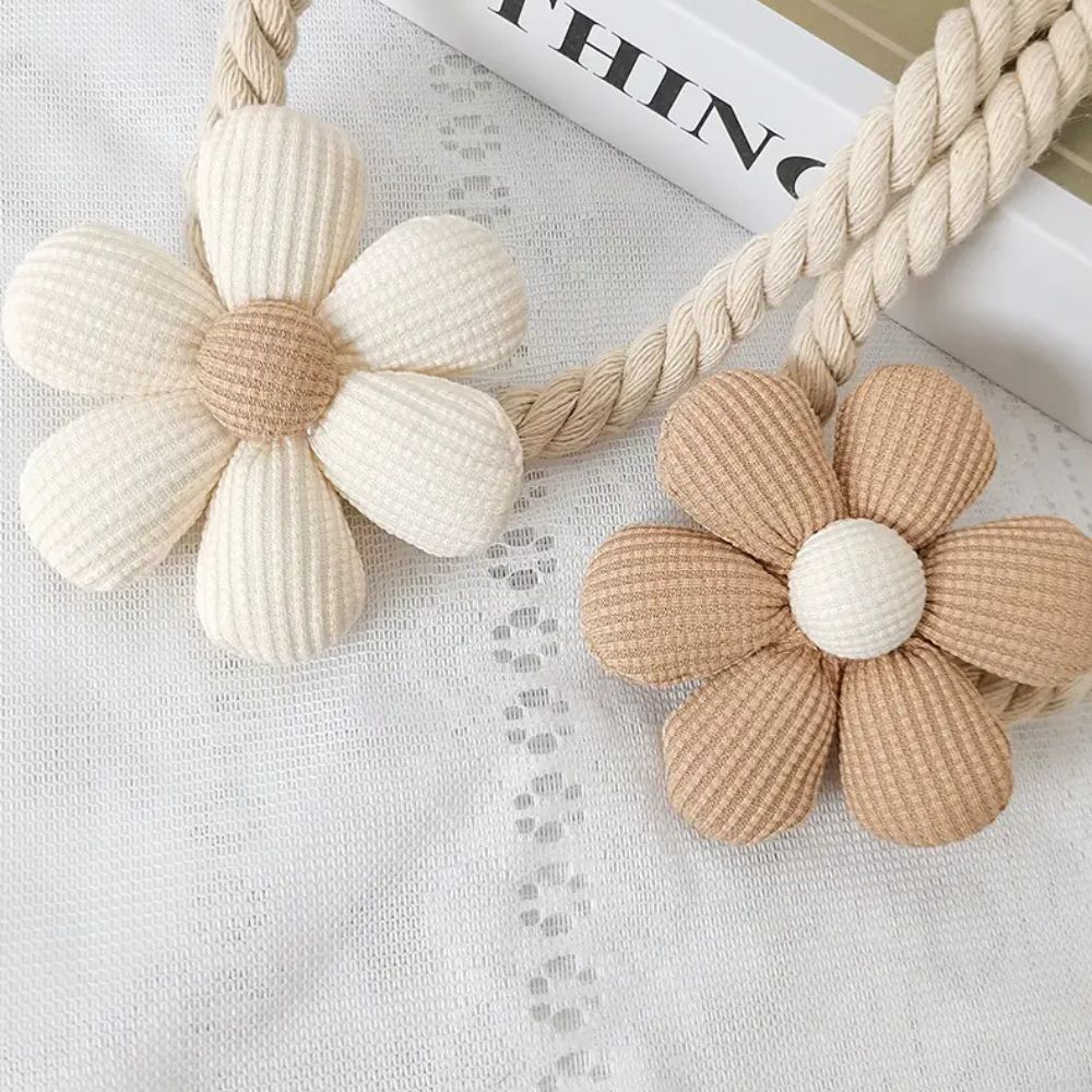 Delicate Flower Magnetic Curtain Tie Back | 2Pcs Set - Image 5