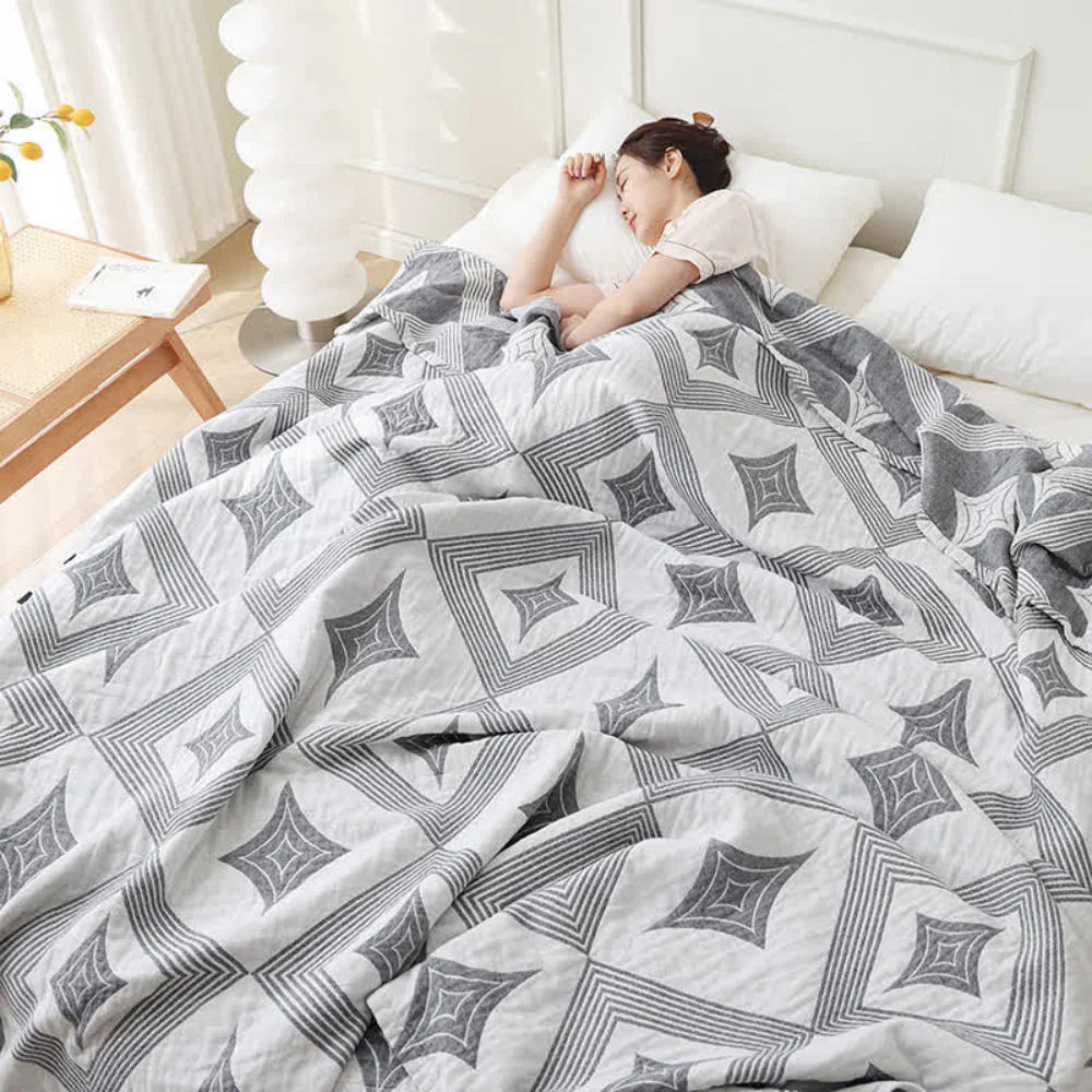 Diamond Geometric Pattern Blanket - Image 4