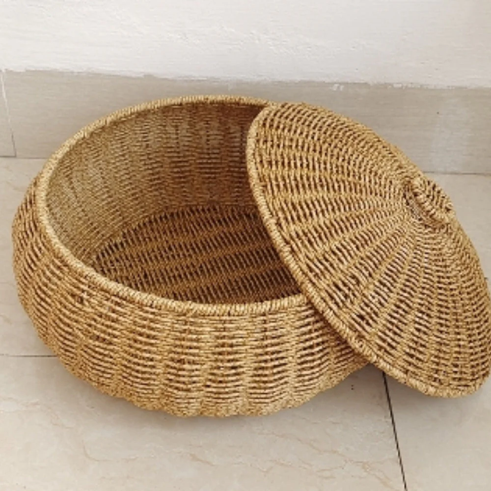 Dome-Shaped Knitted Rattan Basket with Lid - Image 4