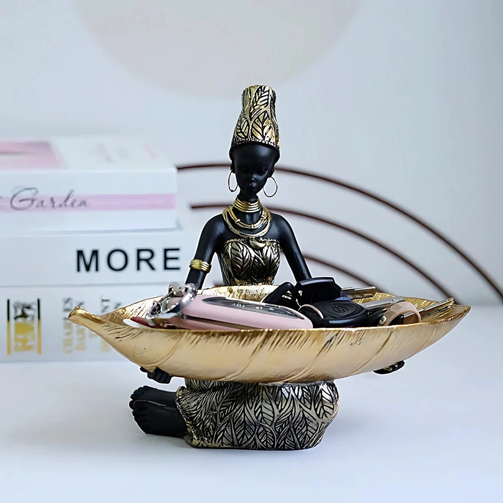 Elegant Woman Jewelry Holder - Image 6