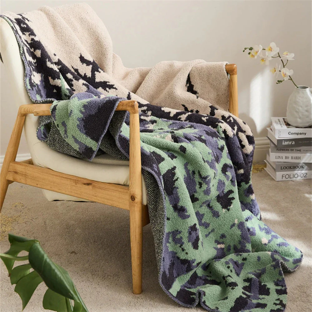 Emeraude Forest Soft Knitted Throw Blanket - Image 2