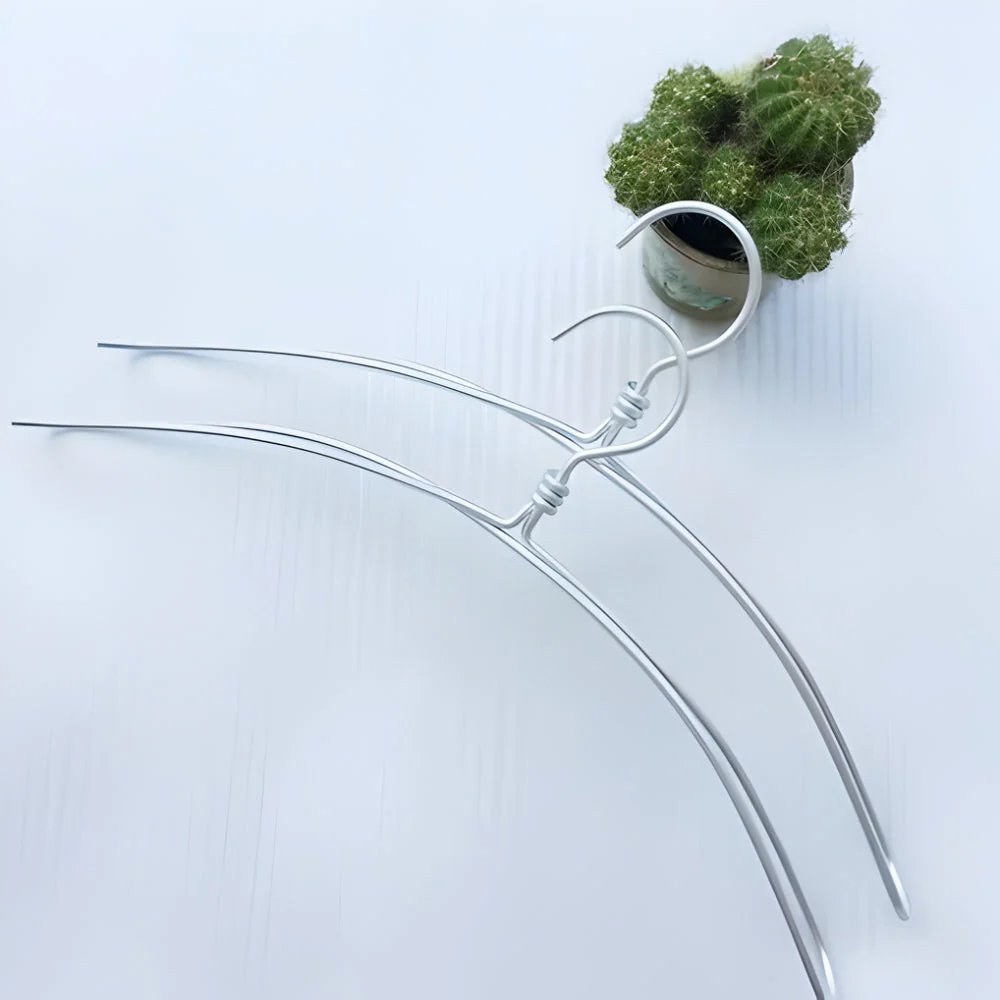 Extra Wide Sleek Aluminum Clothes Hanger | 6pcs Set - Image 4