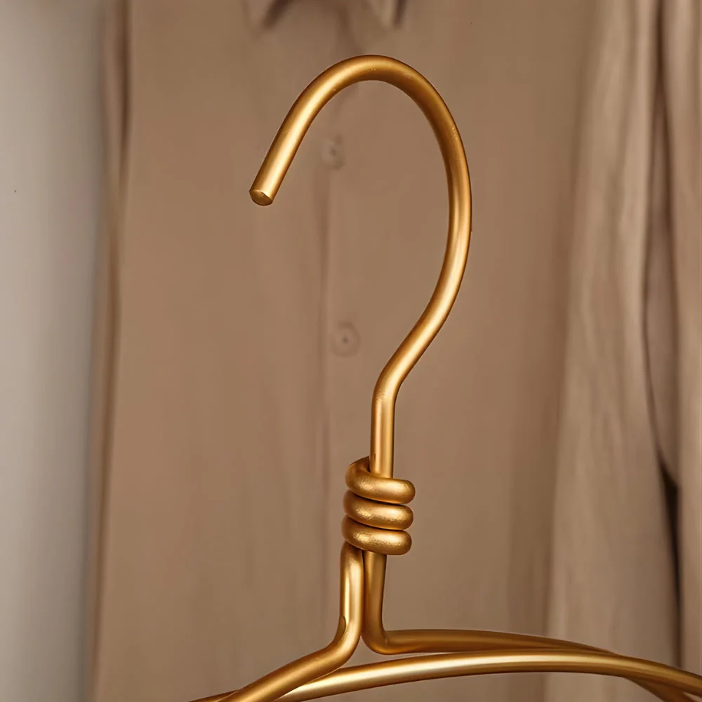 Extra Wide Sleek Aluminum Clothes Hanger | 6pcs Set - Image 8