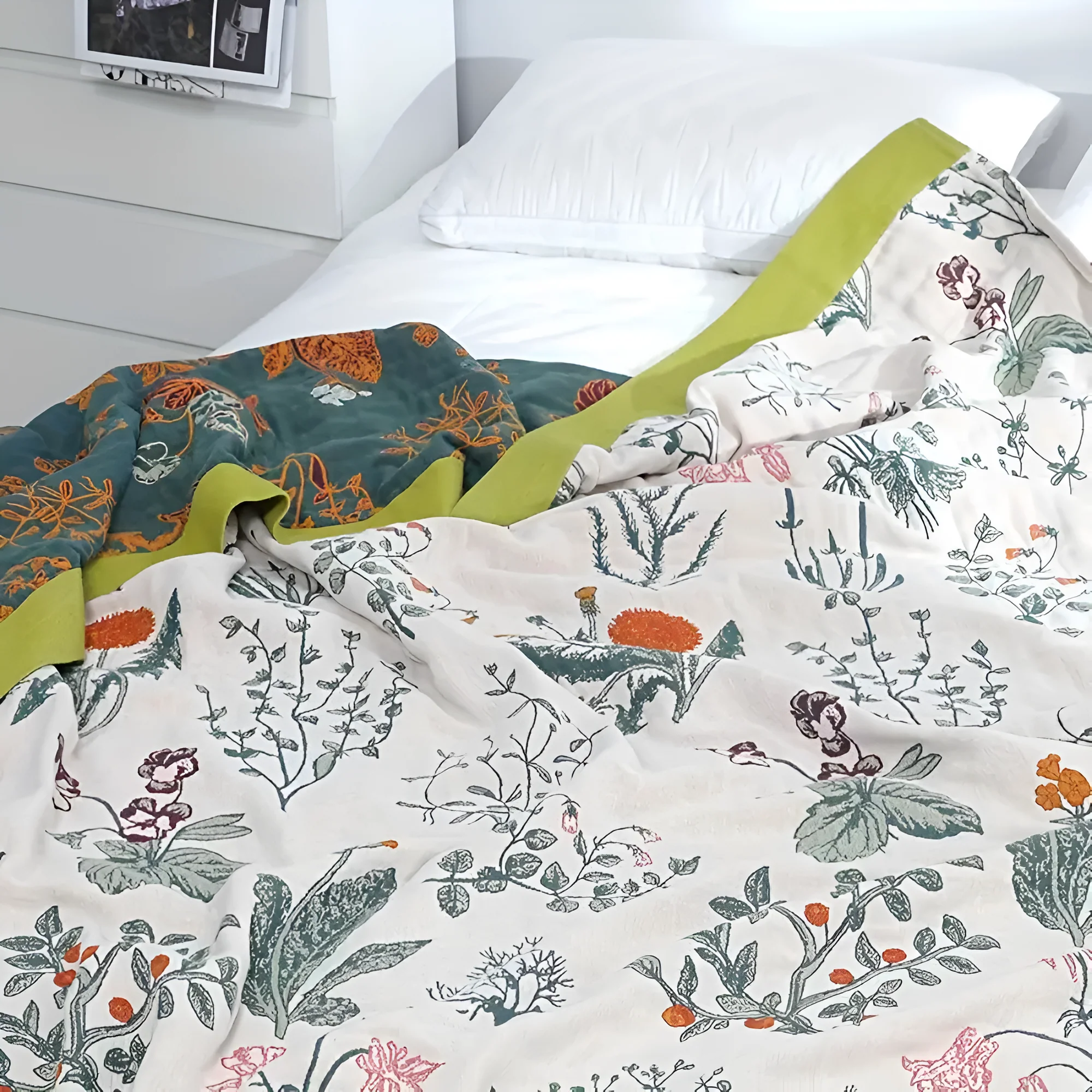 Farmhouse Floral Cotton Gauze Blanket - Image 4