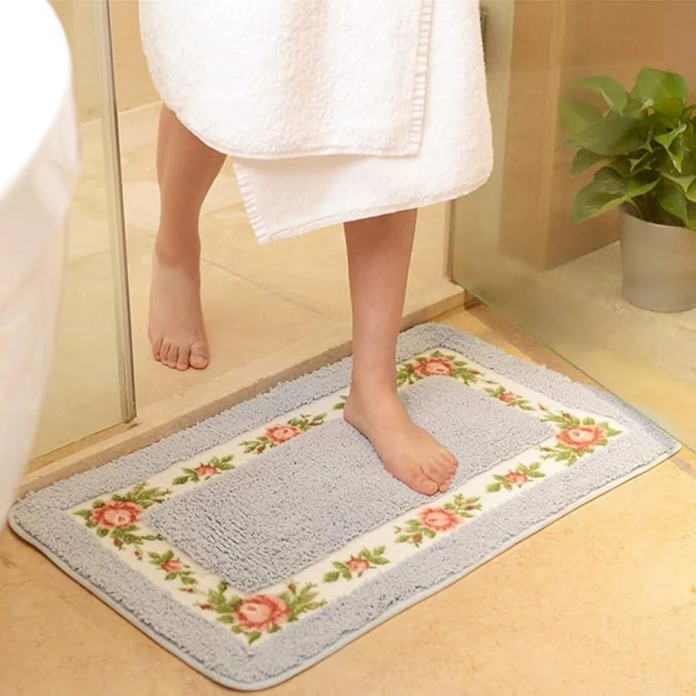Floral Border Absorbent Bath Mat - Image 4