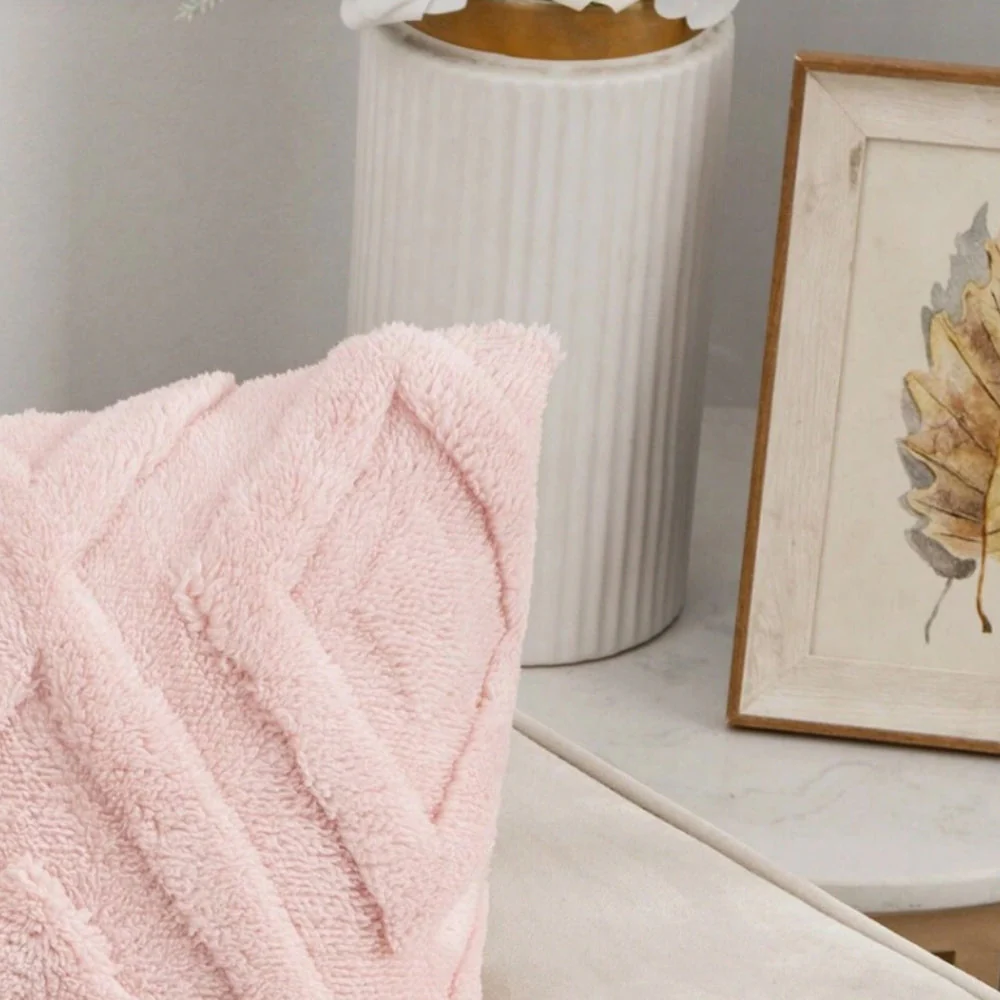 Fuzzy Diamond Pattern Cushion Cover - Image 9