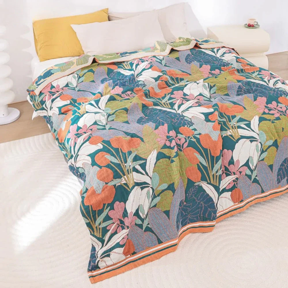 Garden-Inspired Cotton Gauze Blanket - Image 2