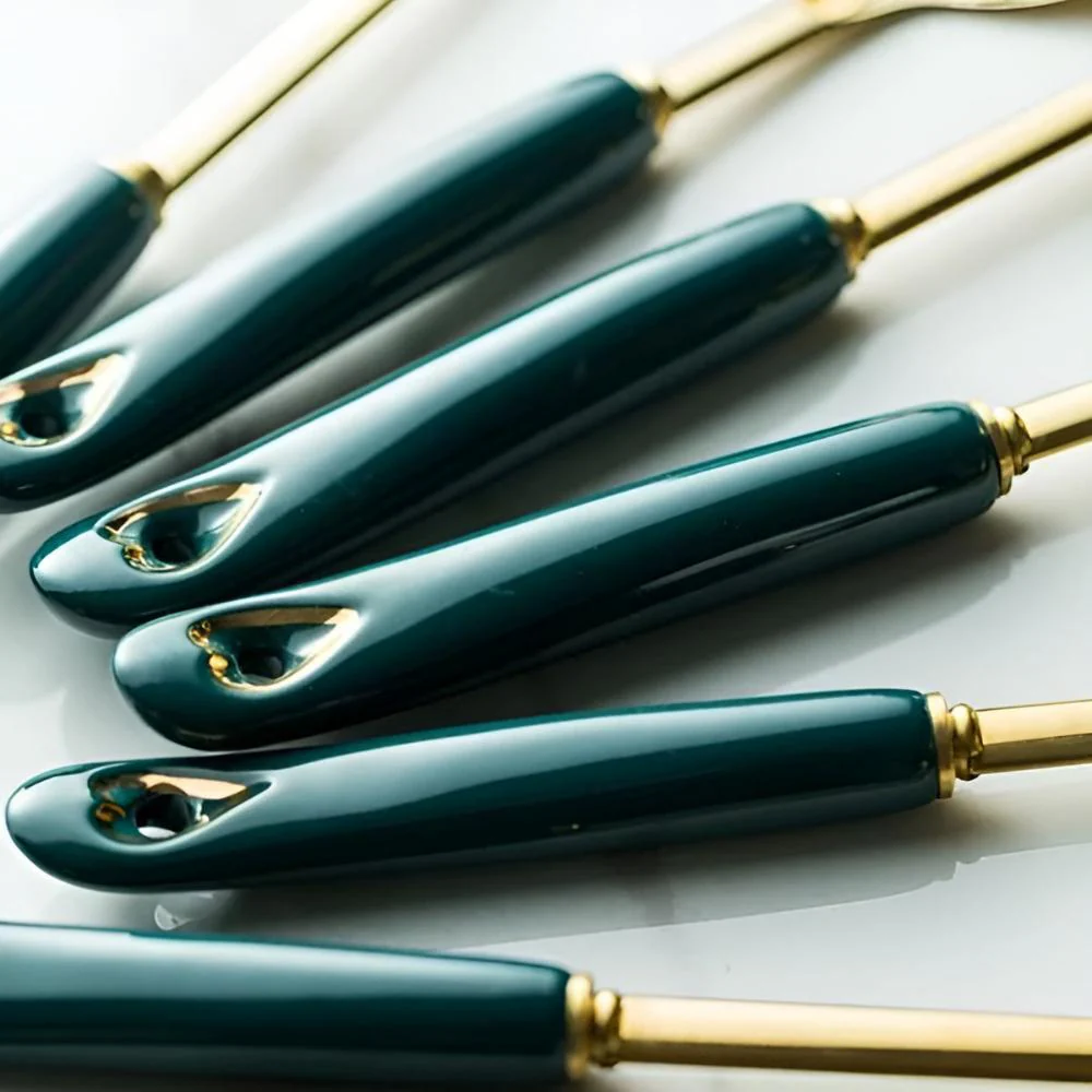 Golden Stainless Steel Utensil Set - Image 10