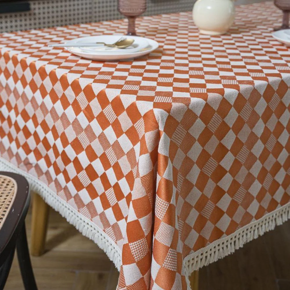 Heritage Checkered Tablecloth - Image 7
