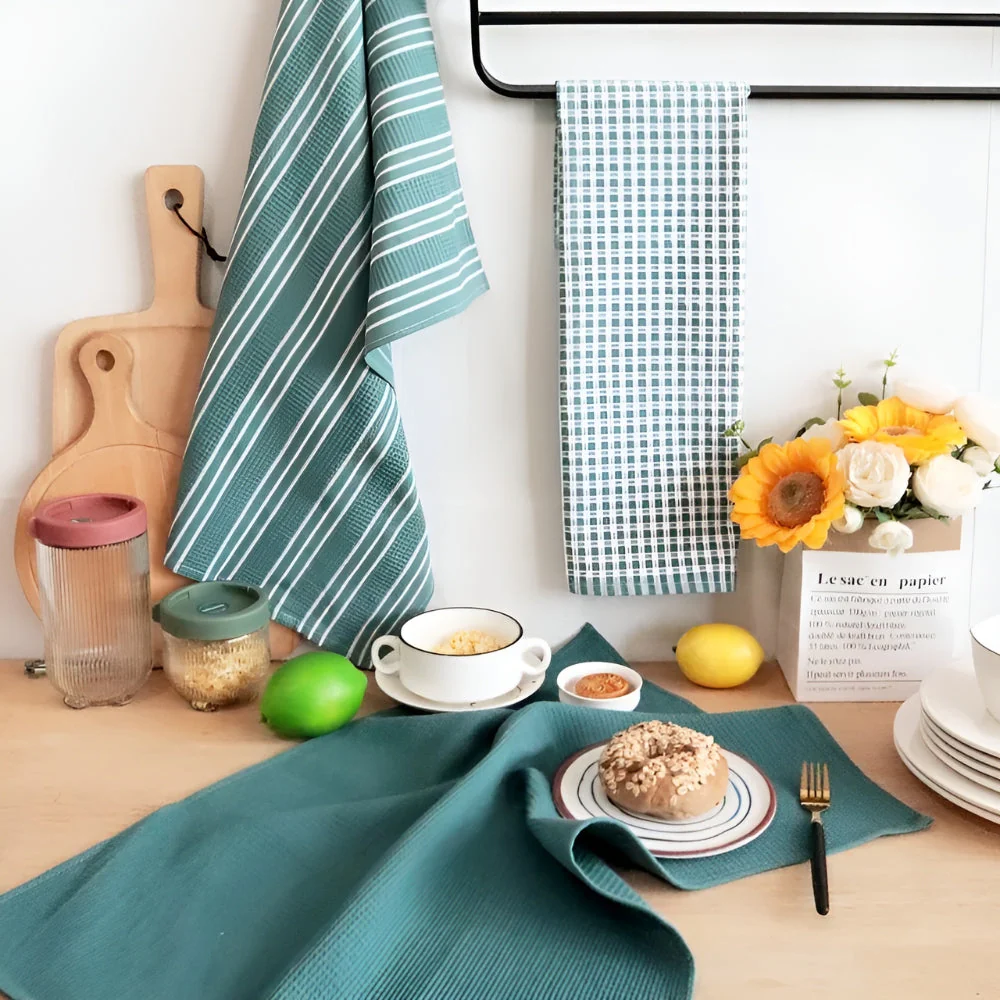 Home Essentials Kitchen Tea Towels Set - Image 3