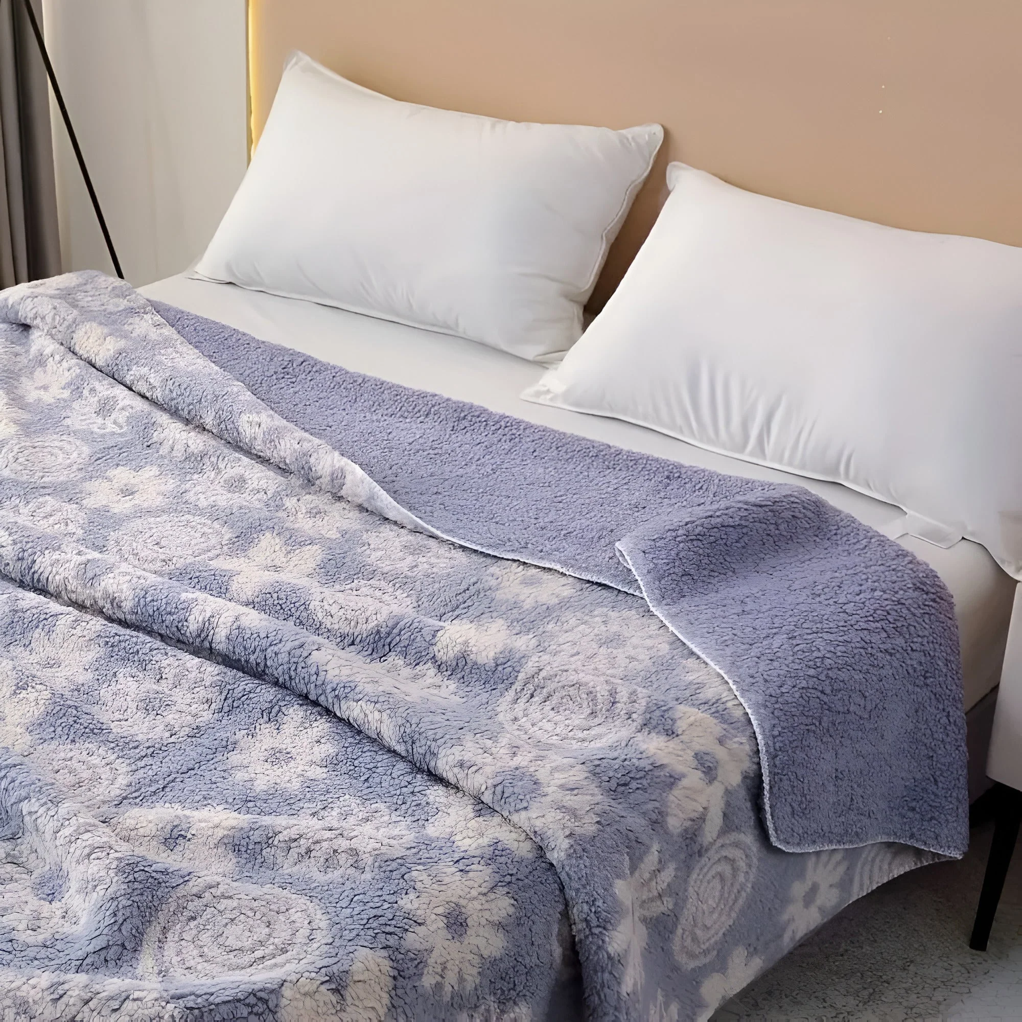 Lavender Bloom Cozy Blanket - Image 2