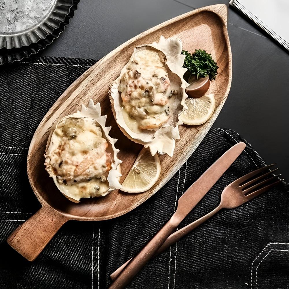 Leaf-Shaped Wooden Serving Plate - Image 4
