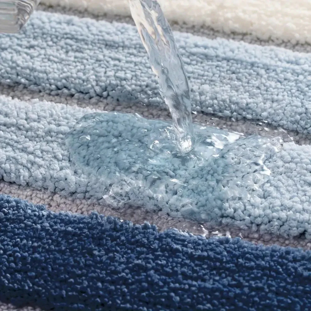 Lumiere Striped Absorbent Bath Mat - Image 7