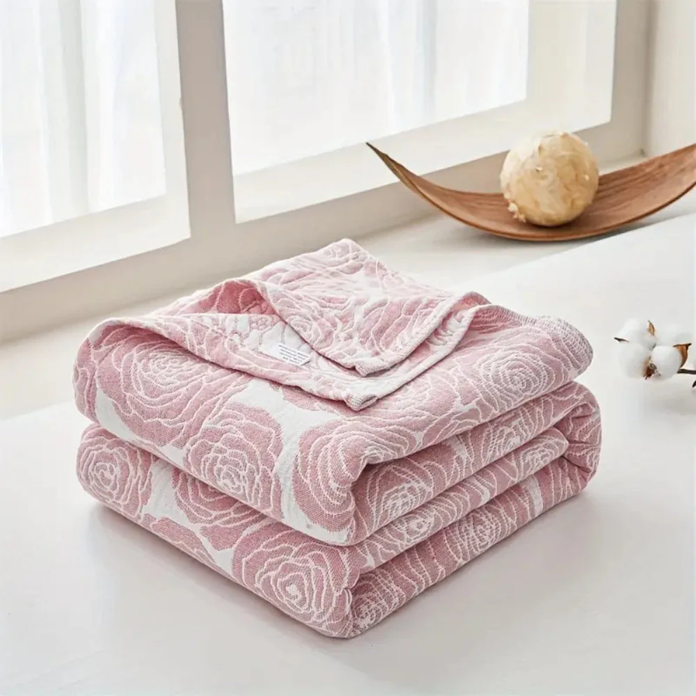 Lure Whisper Rose Cotton Blanket - Image 4