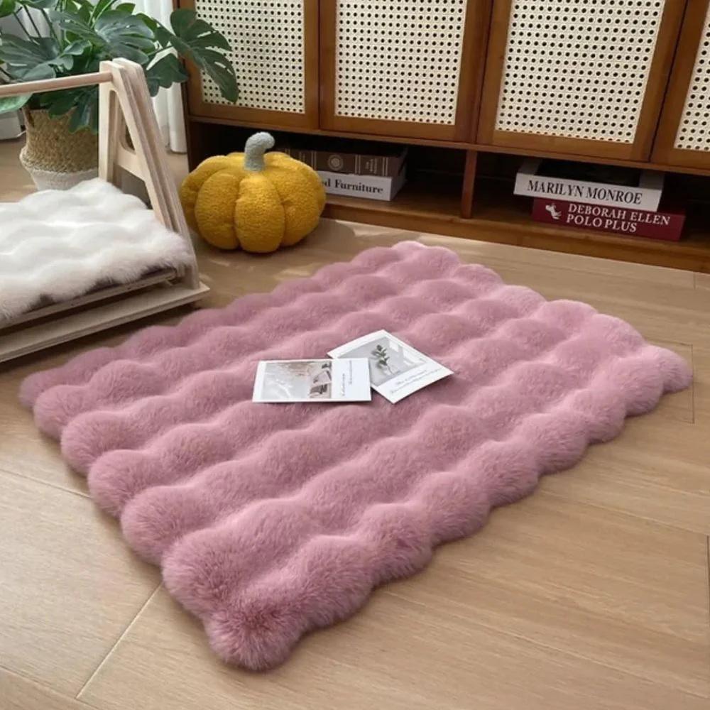 Luxury Faux Fur Pet Mat - Image 11