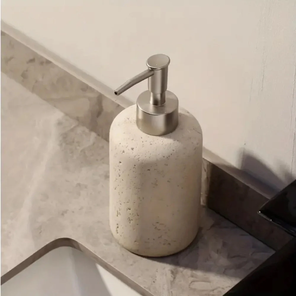 Luxury Refillable Bottle for Bathrooms - Image 5