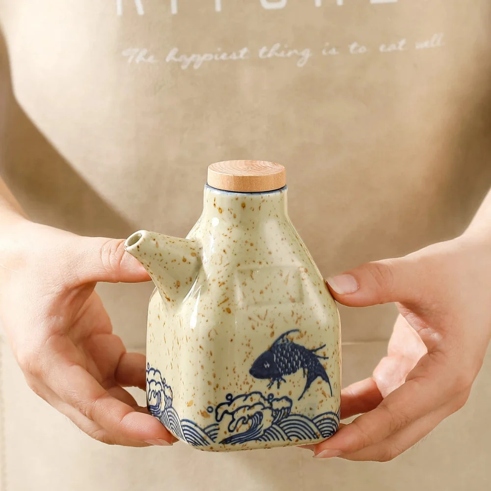 Mizuno Ceramic Oil and Sauce Dispenser