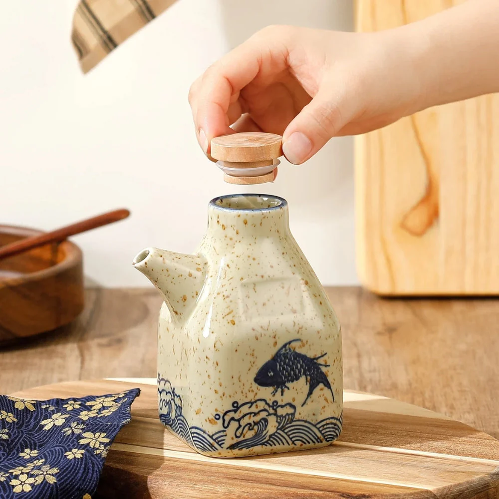 Mizuno Ceramic Oil and Sauce Dispenser - Image 6