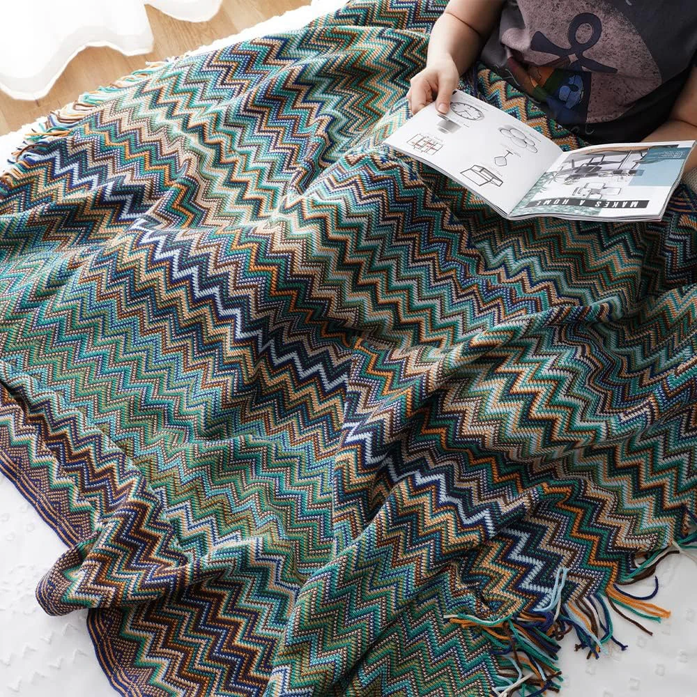 Multicolor Zigzag Tasseled Knit Throw - Image 15
