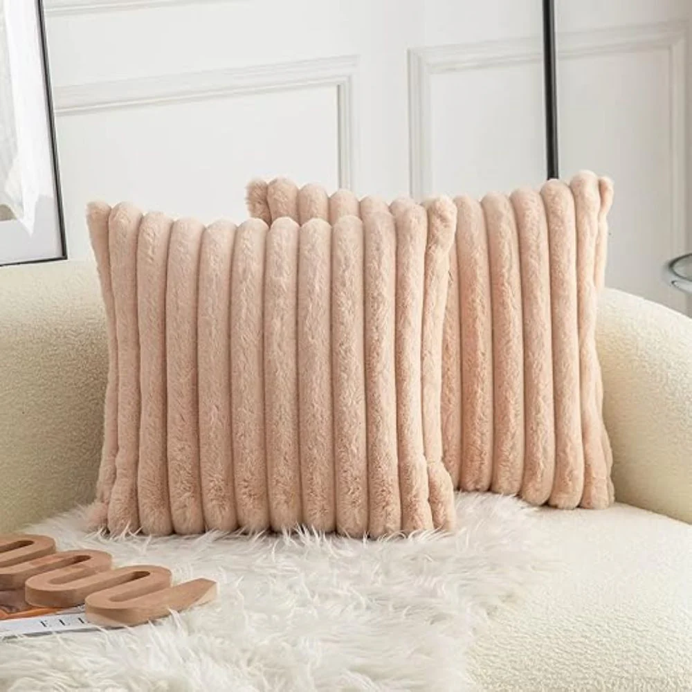 Nouvia Faux Fur Plush Cushion Cover - Image 4