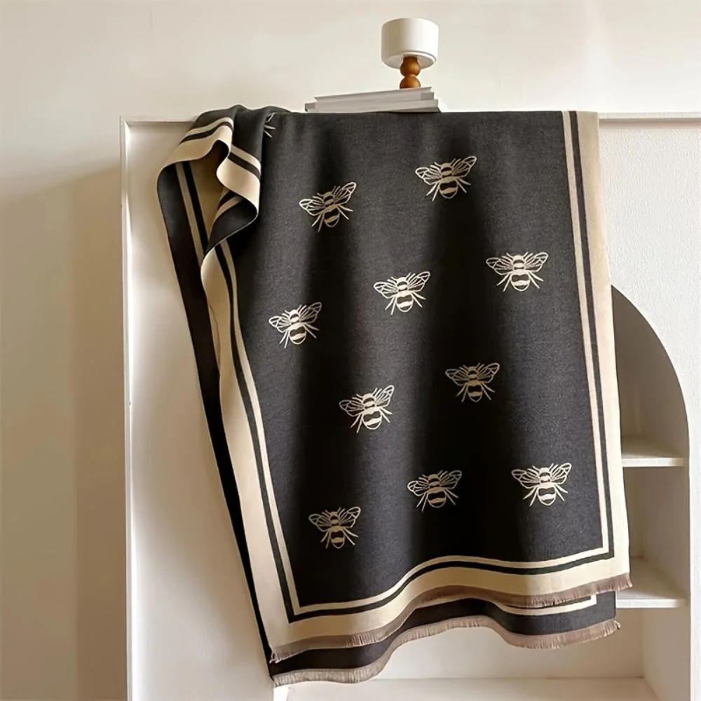 Nuvia Bee Pattern Winter Scarf - Image 6
