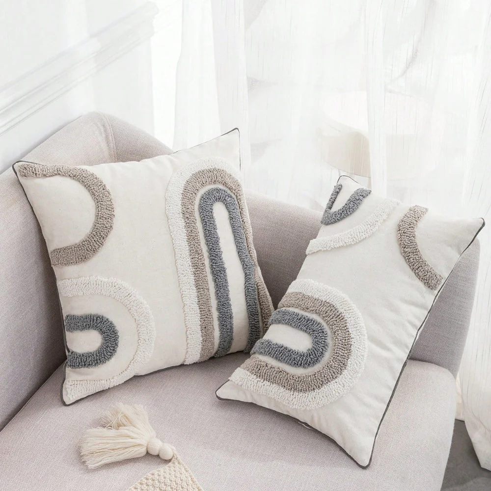 Nuvia Gray White Cushion Cover - Image 3