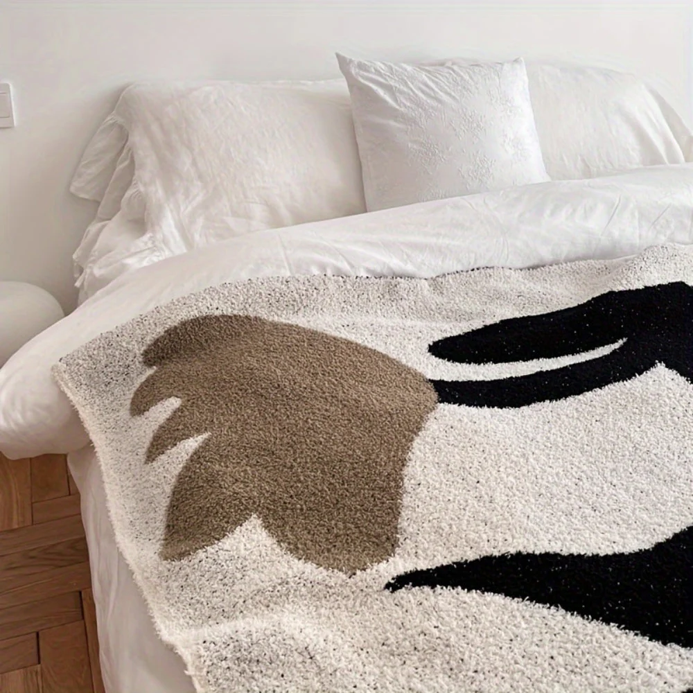 Onyx Cozy All-Season Travel Bed Blanket - Image 5