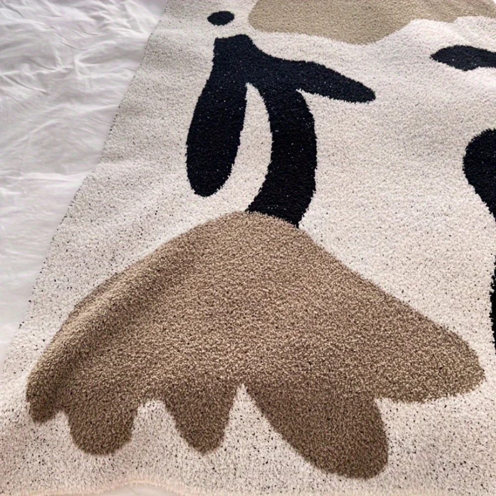 Onyx Cozy All-Season Travel Bed Blanket - Image 6