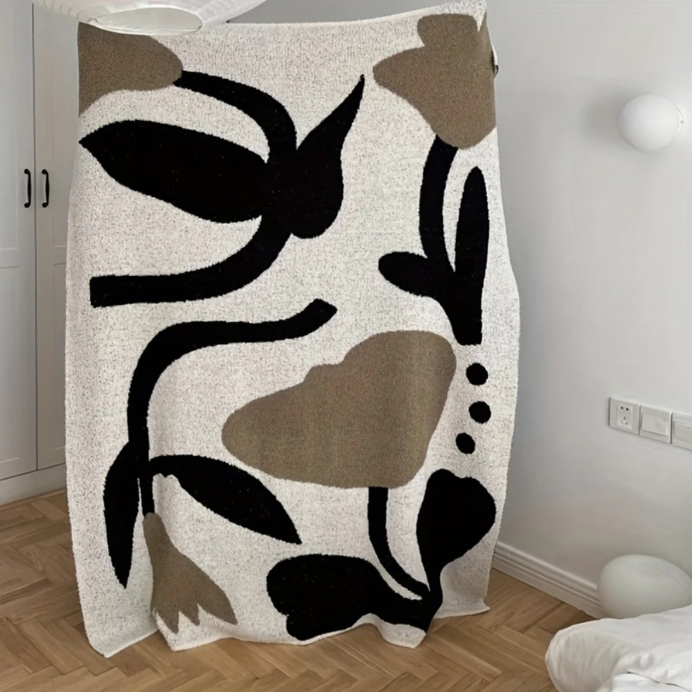 Onyx Cozy All-Season Travel Bed Blanket - Image 9