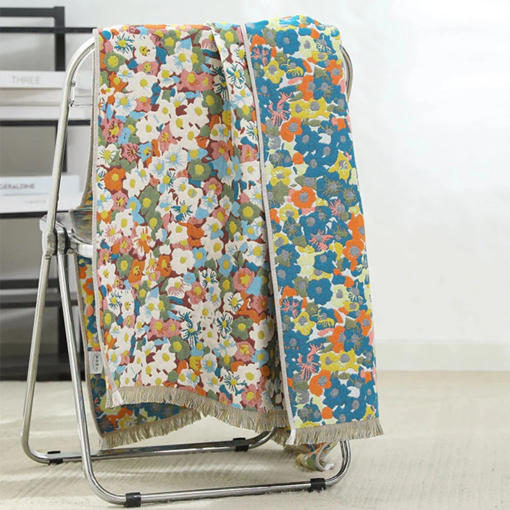 Palette Splash Reversible Bath Towel - Image 2