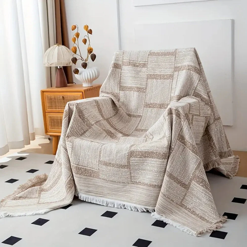 Mixed Tone Geometric Cotton Blanket - Image 4