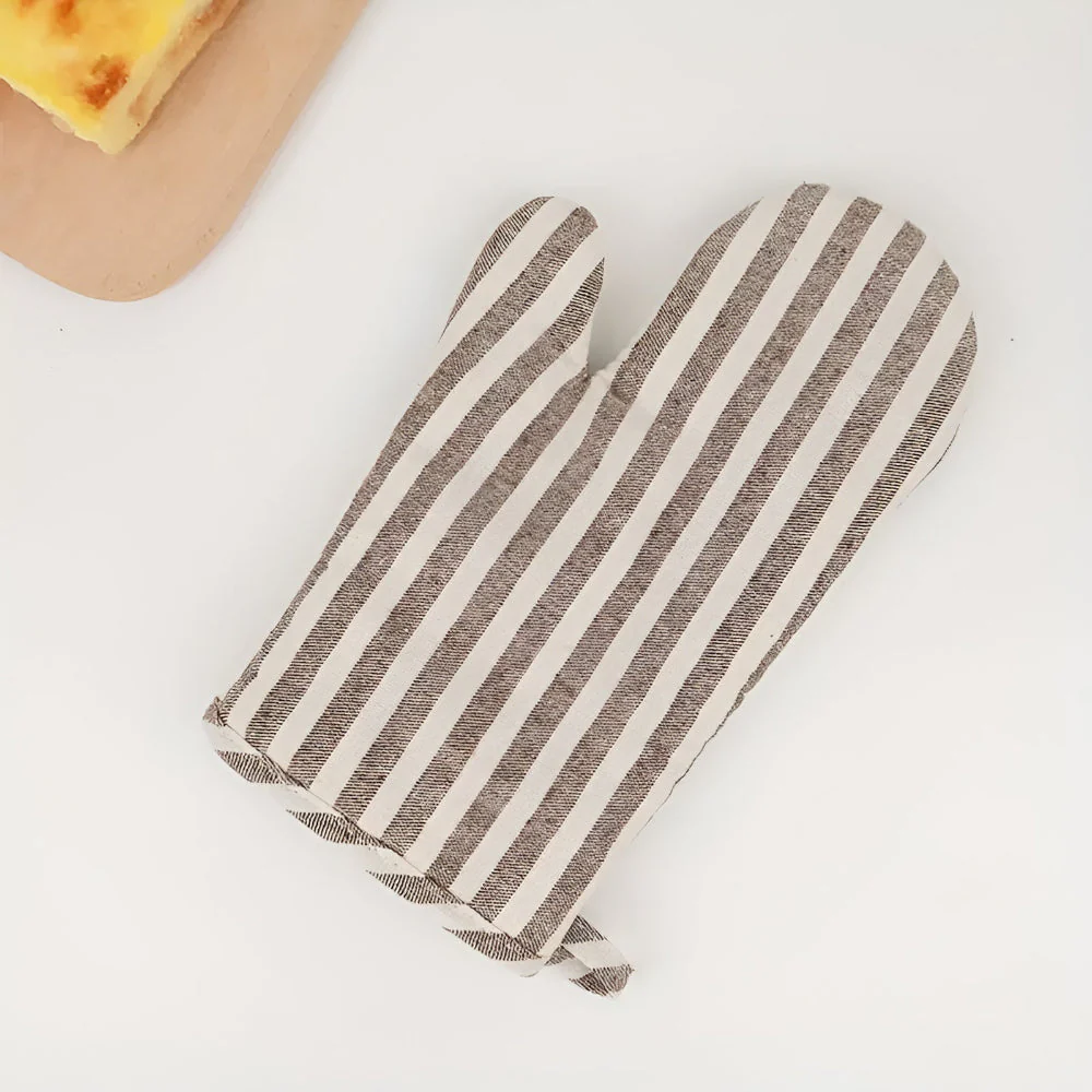 Premium Striped Heat-Resistant Oven Mitt - Image 5