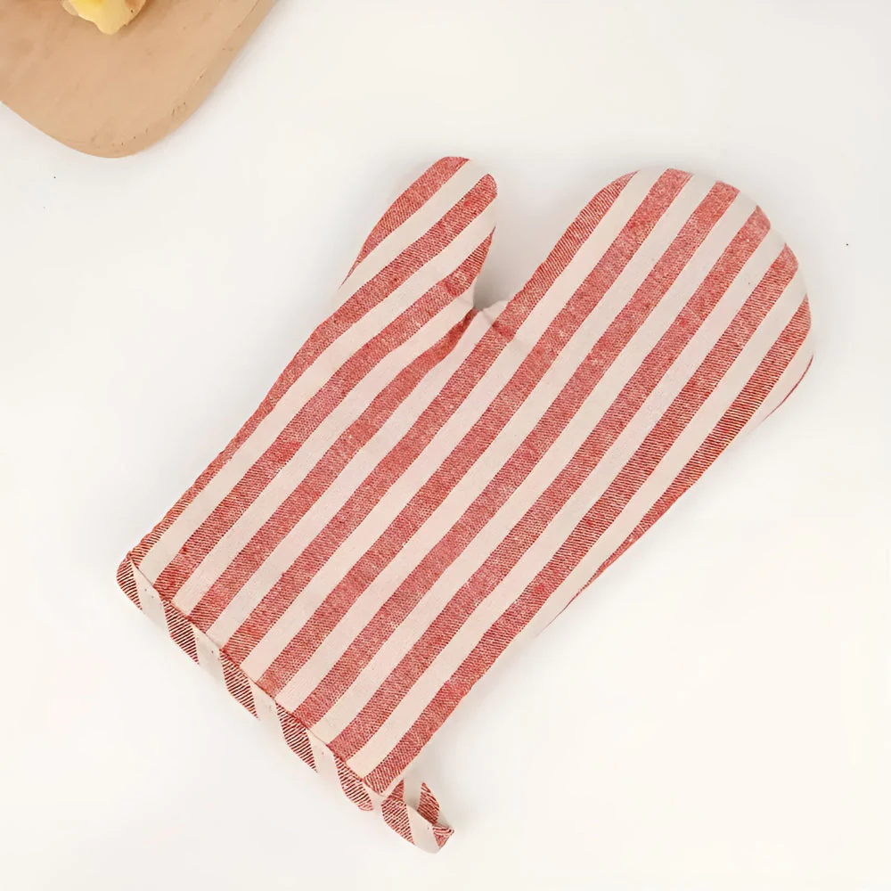 Premium Striped Heat-Resistant Oven Mitt - Image 7