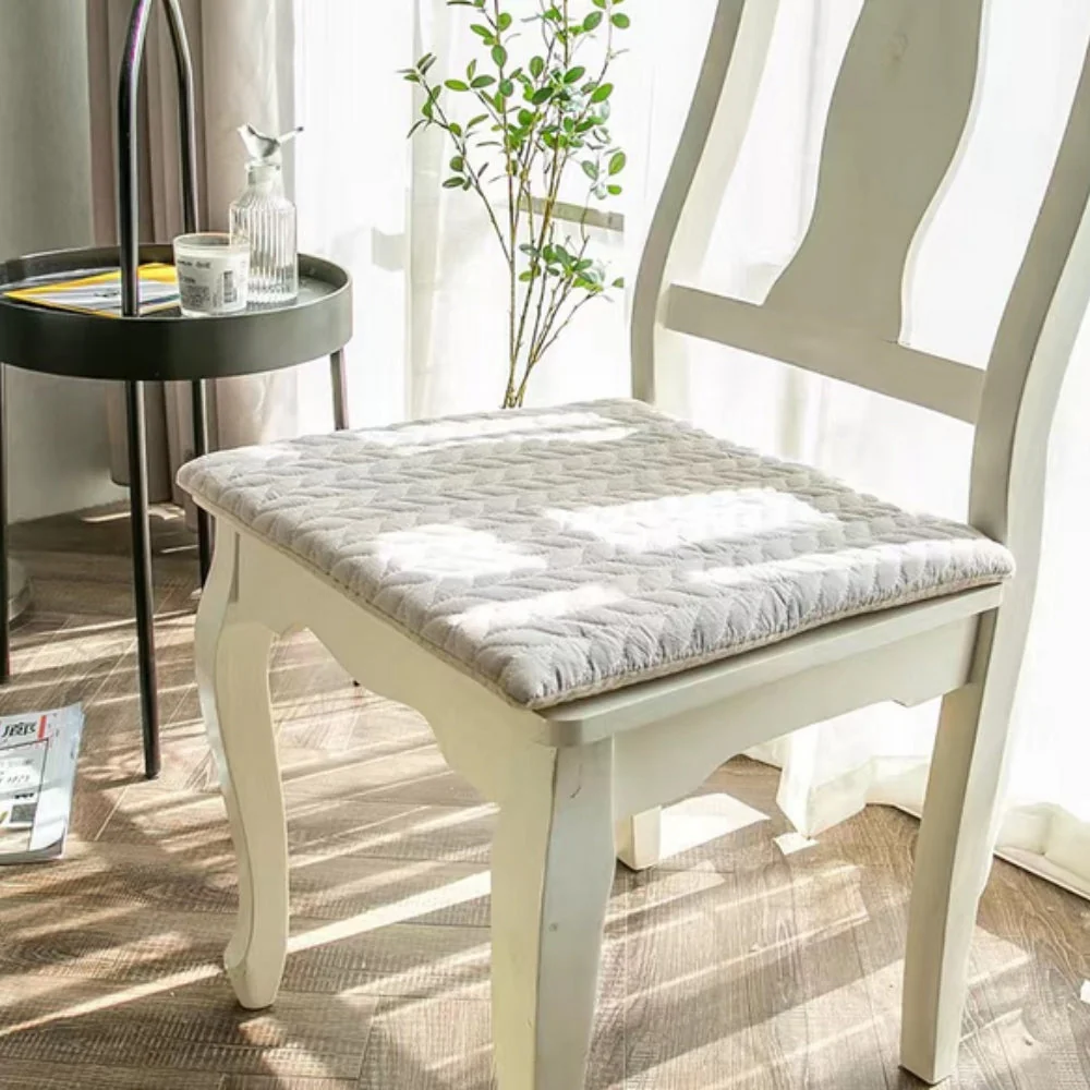Quilted Japanese-Inspired Seat Cushion - Image 3