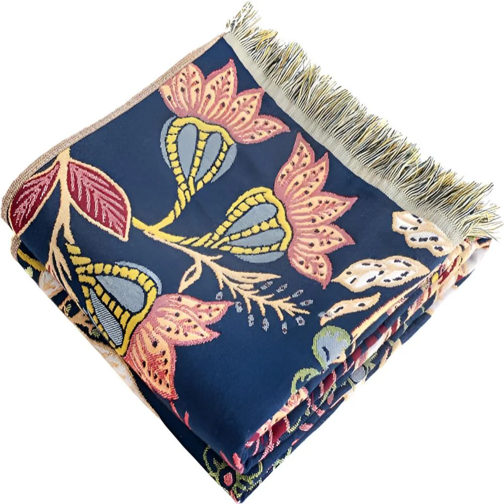 Reversible Garden Bloom Bath Towel - Image 4