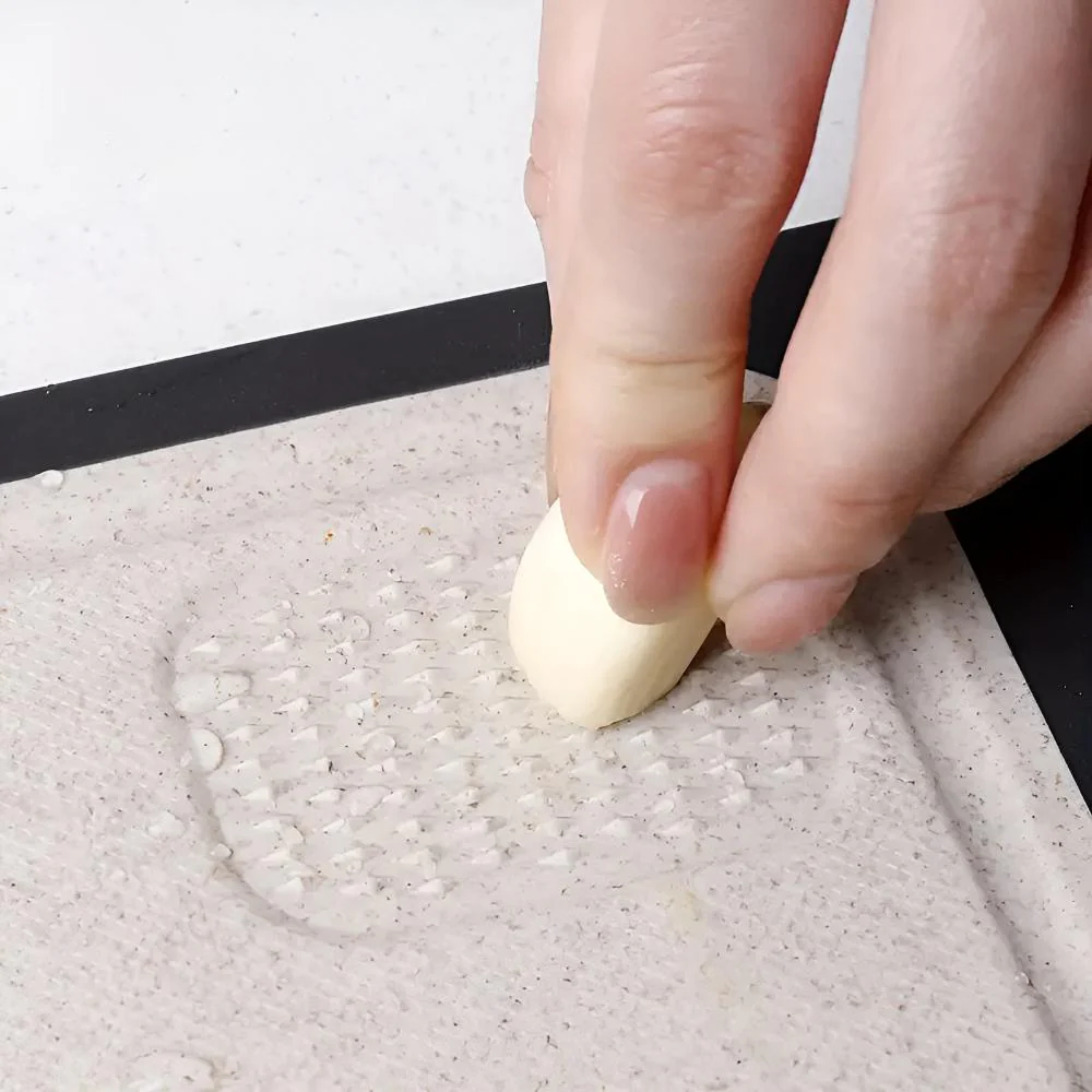 Reversible Stainless Steel Cutting Board - Image 9