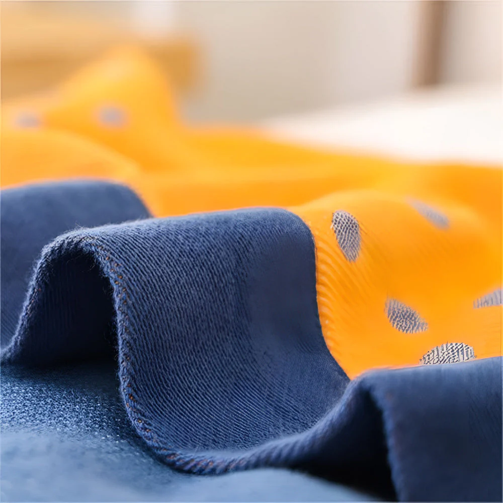 Serene Lily Floral Cotton Blanket - Image 5
