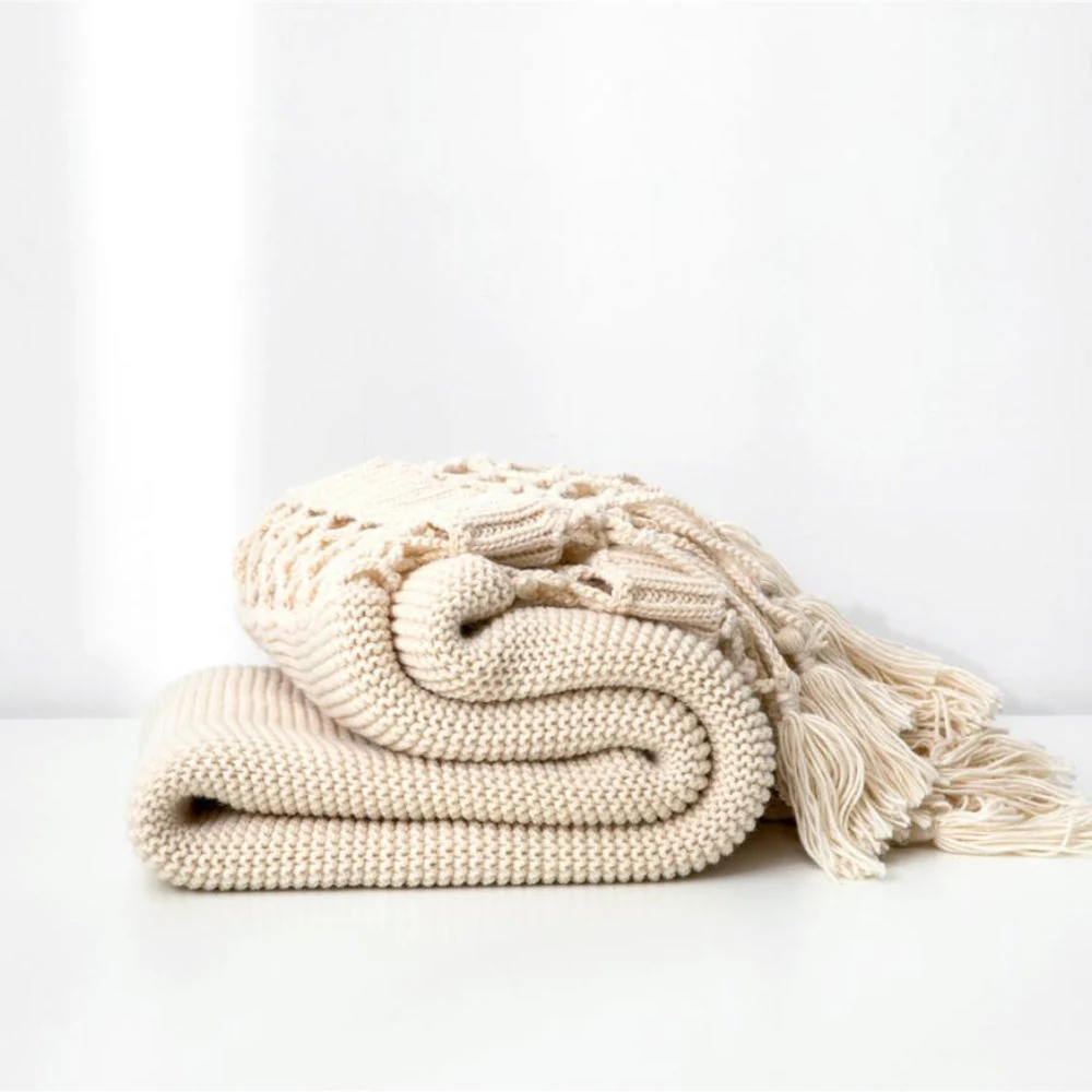 Snug Knit Woven Tassel Blanket - Image 4