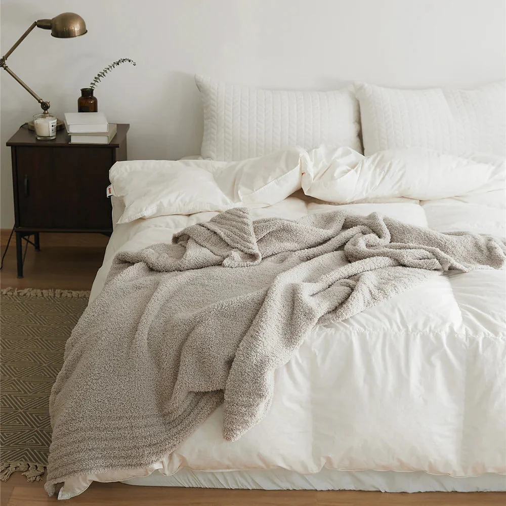 Soft Nest Minimalist Knit Throw Blanket - Image 16